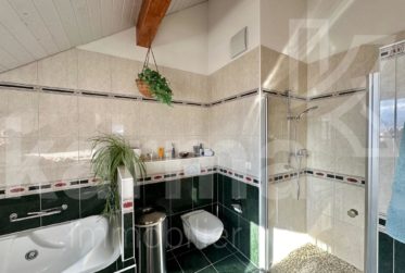 Spacieux duplex avec vue sur le lac