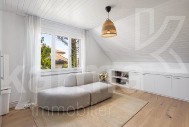 Vue à couper le souffle pour cette villa jumelée