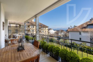 Exclusivité - Magnifique appartement de standing avec vue sur le lac