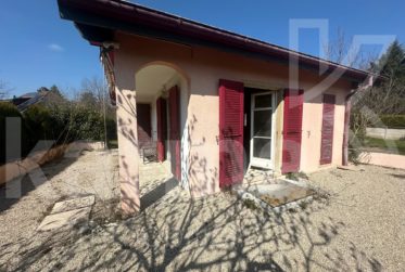 Exclusivité - Parcelle avec maison a rénover