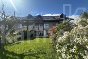Exclusivité - Superbe appartement de 4.5 pièces avec jardin