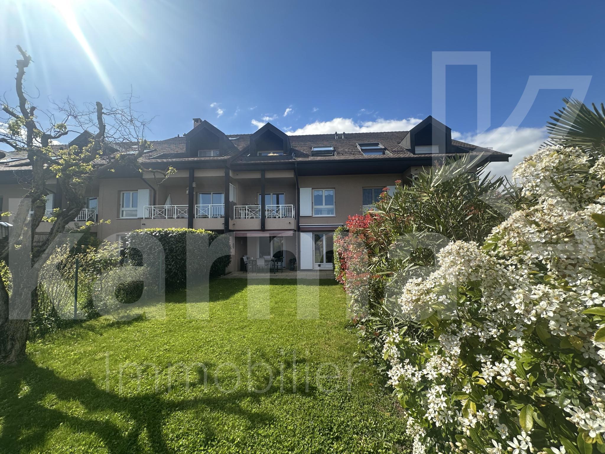 Exclusivité - Superbe appartement de 4.5 pièces avec jardin