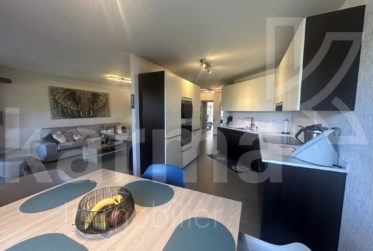 Exclusivité - Superbe appartement de 4.5 pièces avec jardin