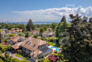 En exclusivité - Magnifique propriété individuelle avec piscine