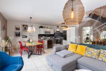 Charmante maison mitoyenne