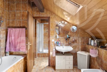 En exclusivité - Belle maison jumelée située dans un quartier calme