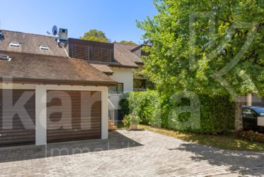 En exclusivité - Belle maison jumelée située dans un quartier calme
