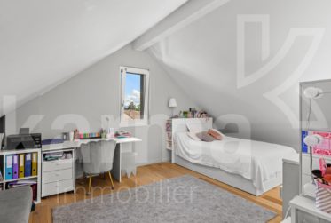 En exclusivité - Somptueux triplex avec terrasse d'environ 40m2