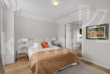 En exclusivité - Somptueux triplex avec terrasse d'environ 40m2