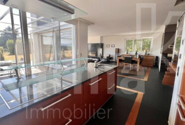 Spacieuse maison individuelle de 7,5 pièces
